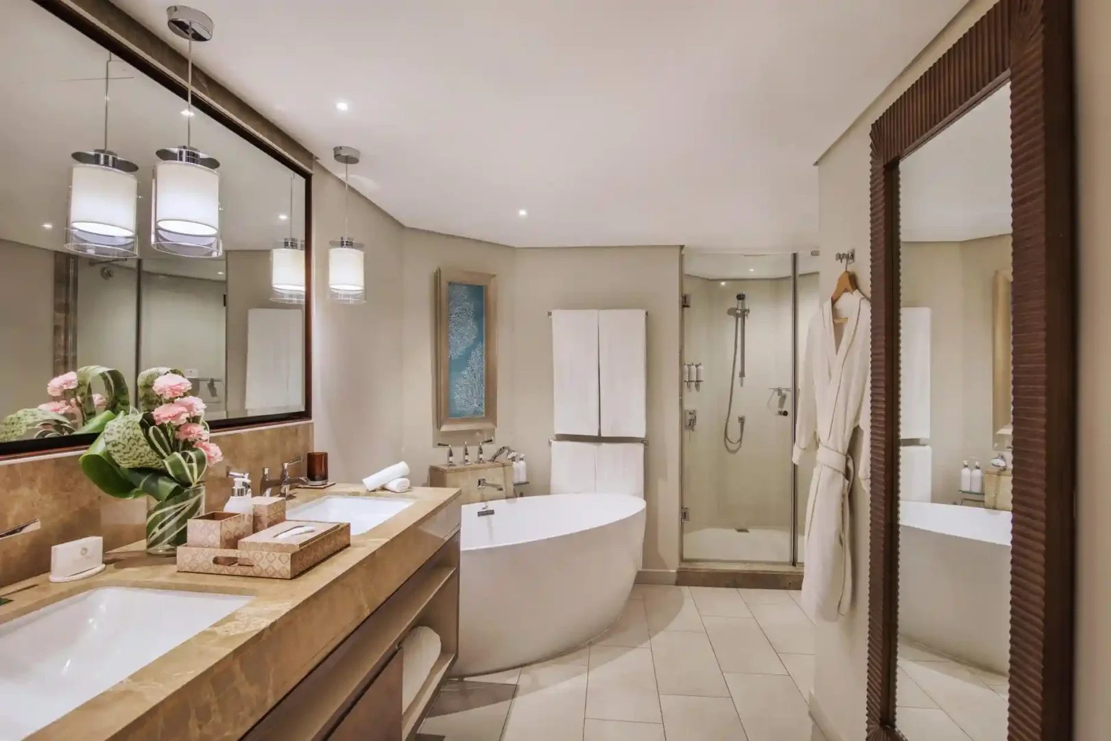 royal palm junior suite bath