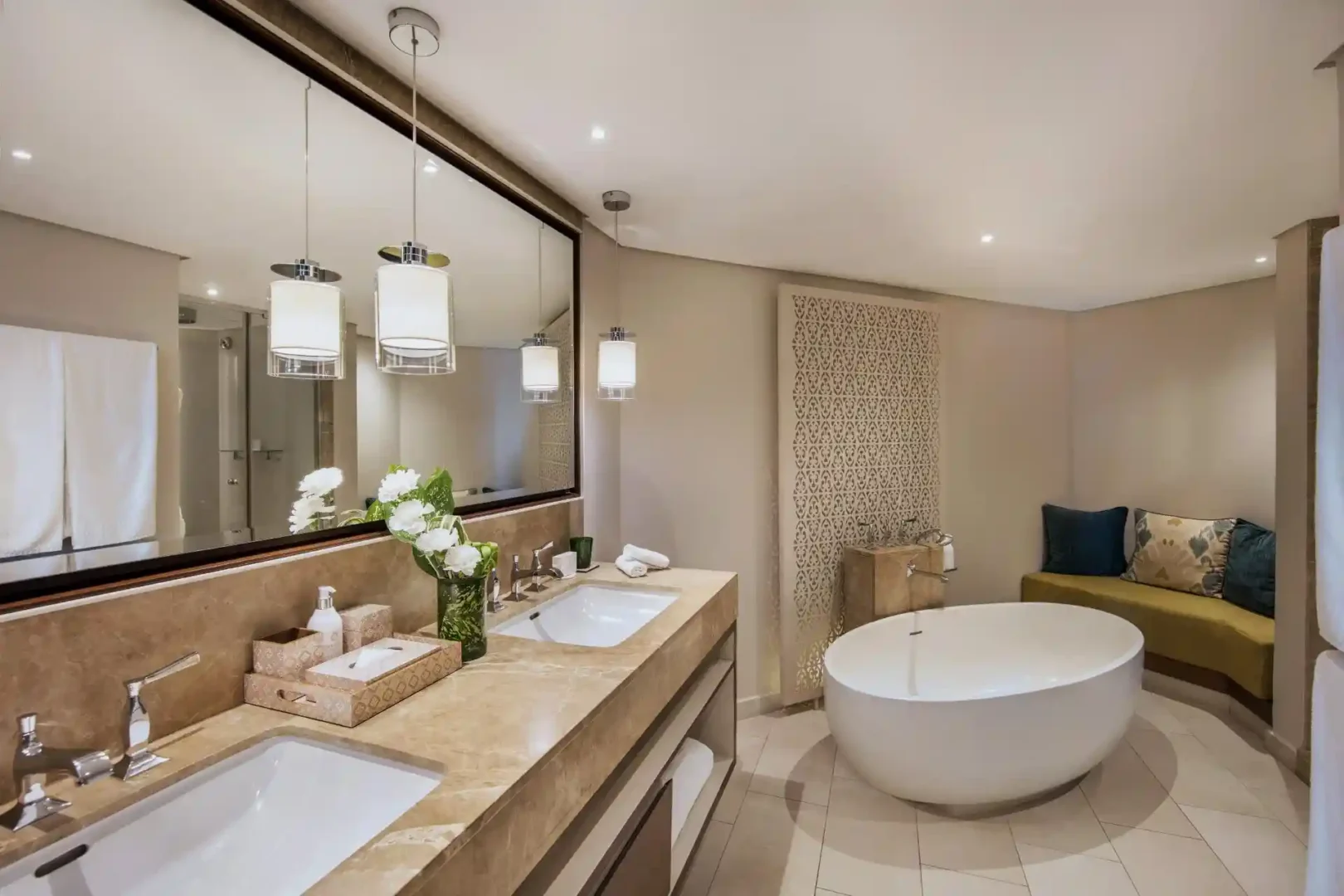 royal palm ocean suite bathroom