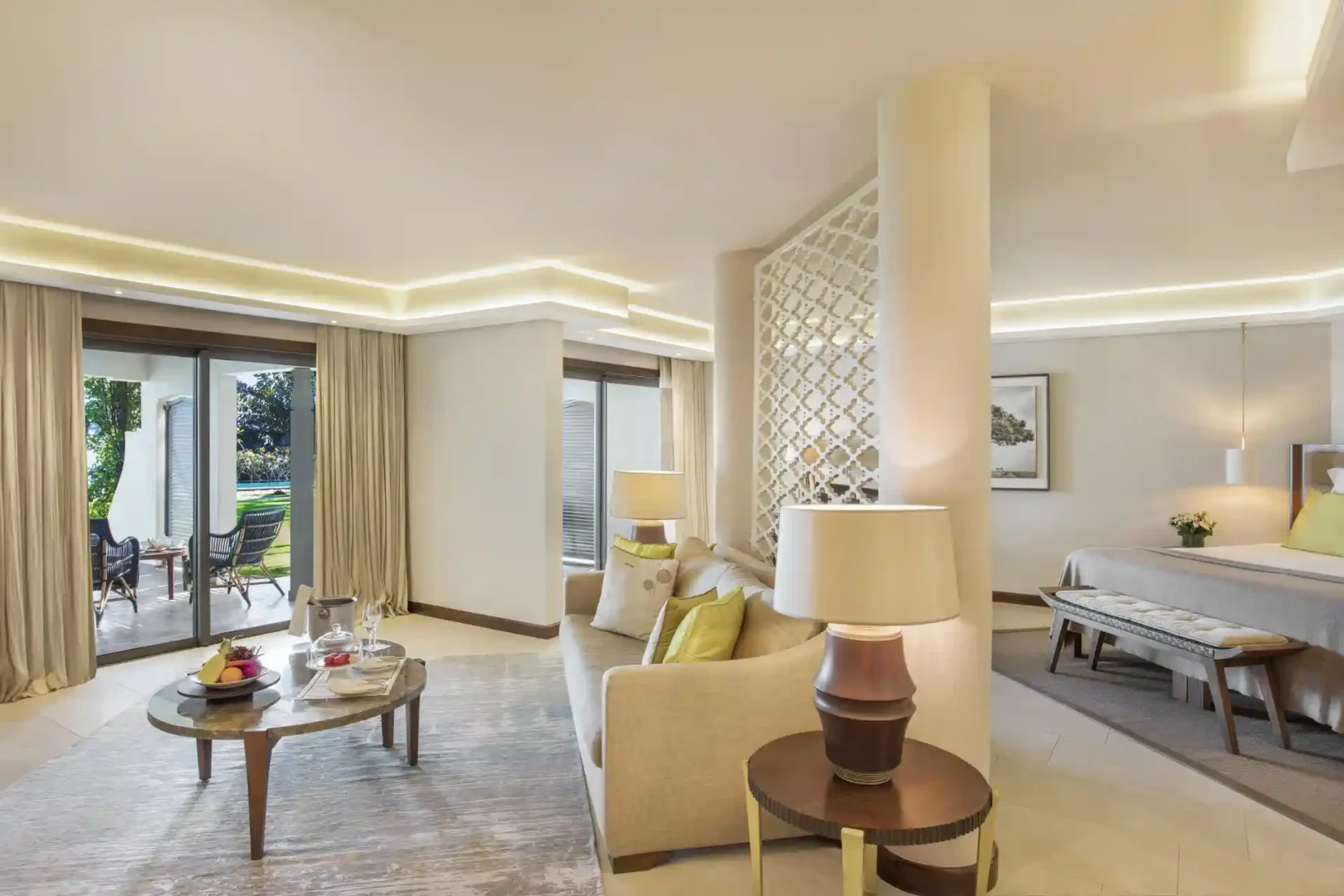 royal palm palm suite full room
