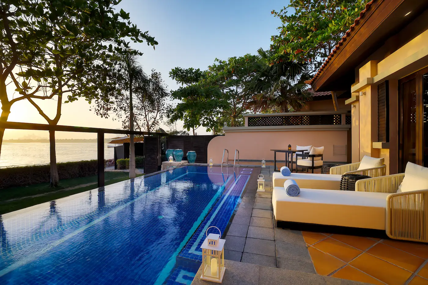 private pool of one bedroom beach pool villa at anantara the palm dubai resort