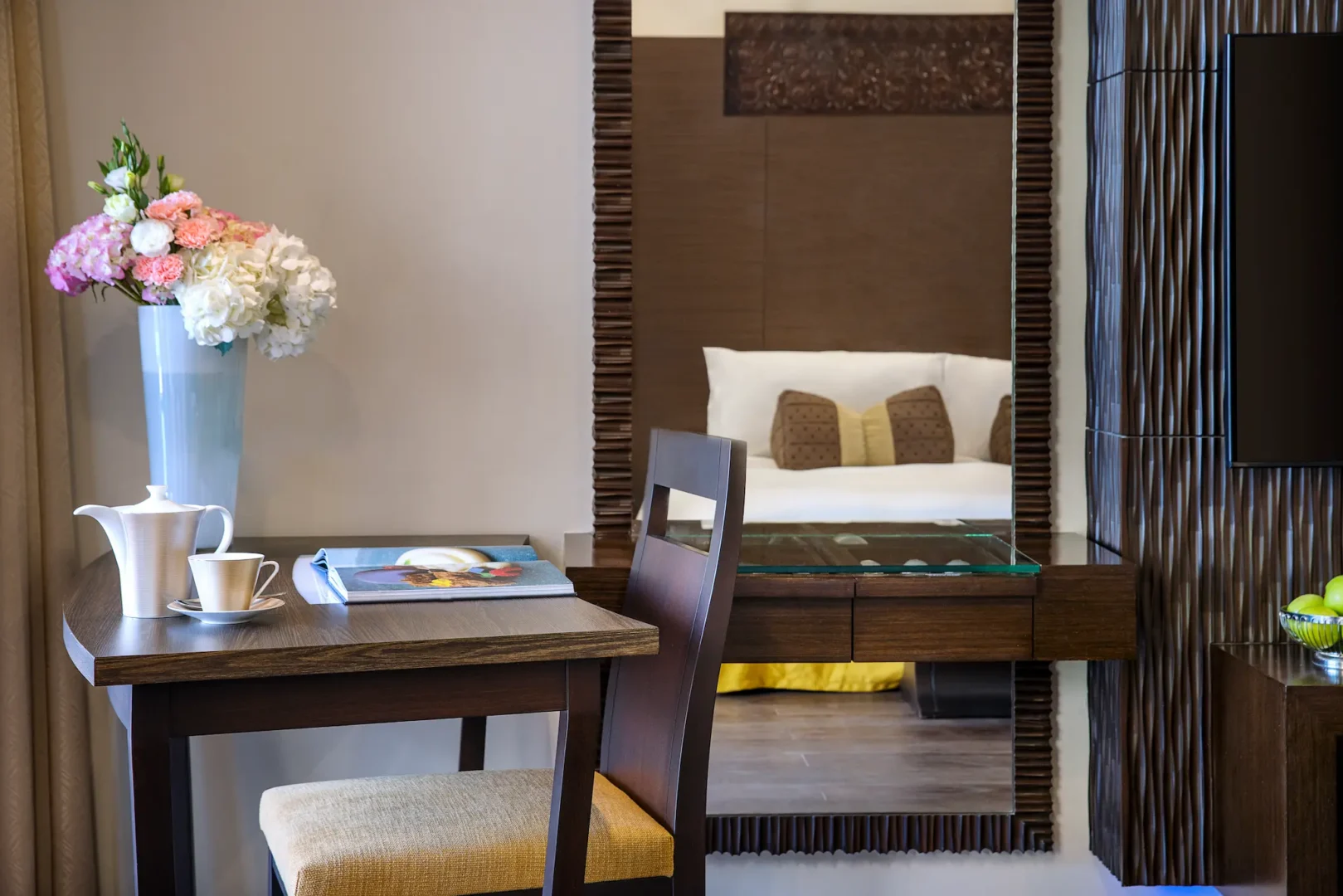Anantara The Palm Dubai Deluxe lagoon view room desk area within bedroom