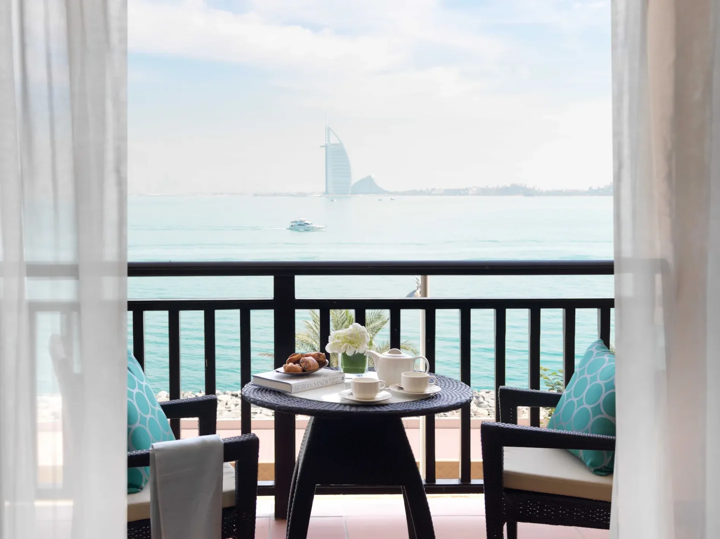 Anantara The Palm Dubai. Standard room residence. Balcony sea view
