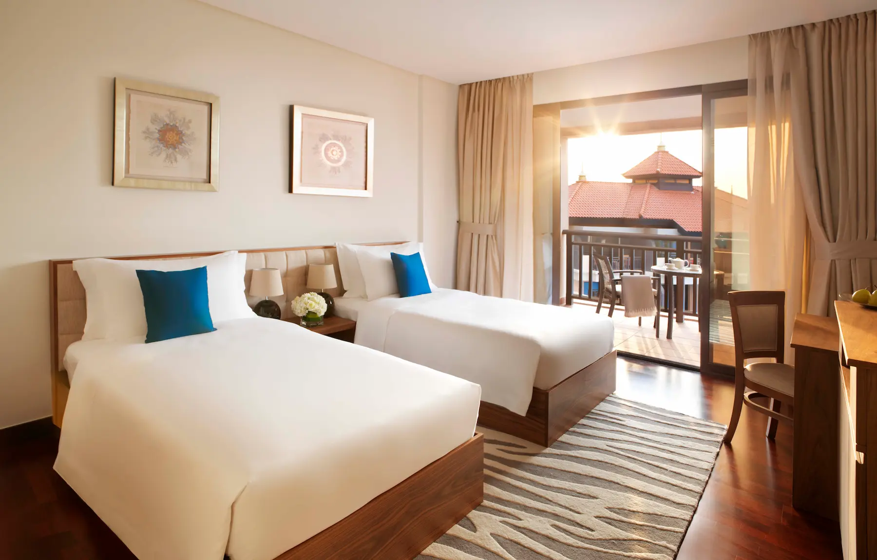 Two-Bedroom Apartment twin bedroom at Anantara The Palm Dubai with comfortable beds and modern décor
