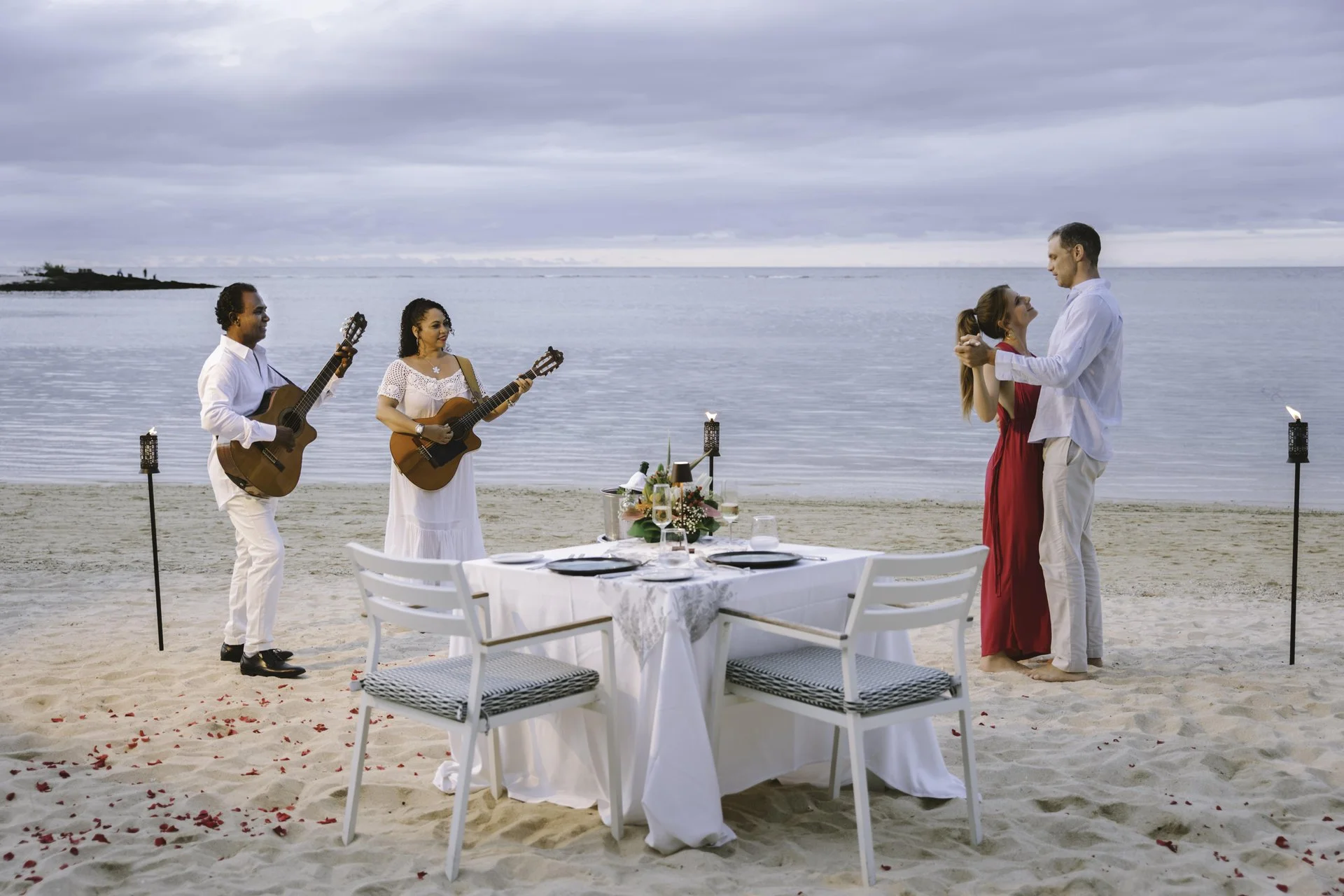 cannonier mauritius wedding dance with bride and groom celebrating under tropical lights