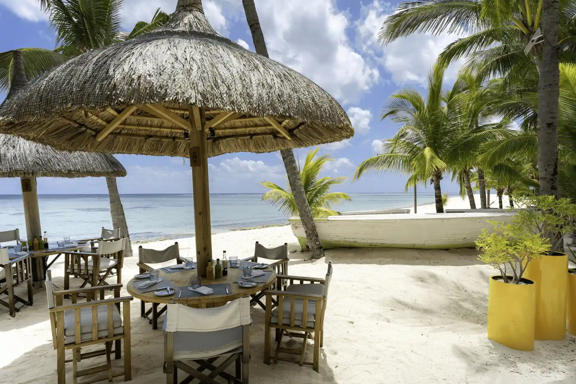 le morne plage beachfront restaurant at dinarobin mauritius