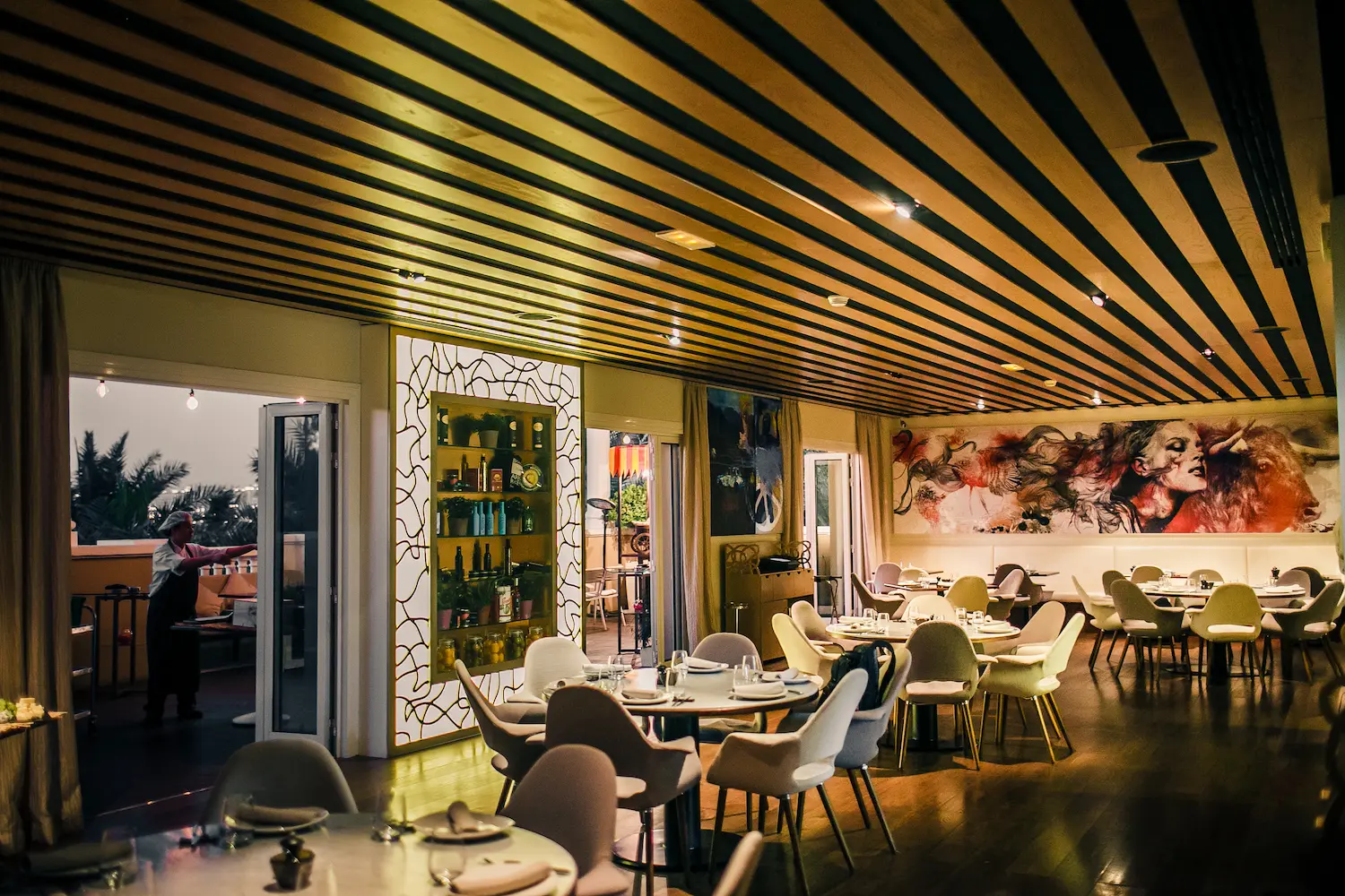 el sur restaurant at the westin dubai mina seyahi serving spanish cuisine with a vibrant, contemporary atmosphere
