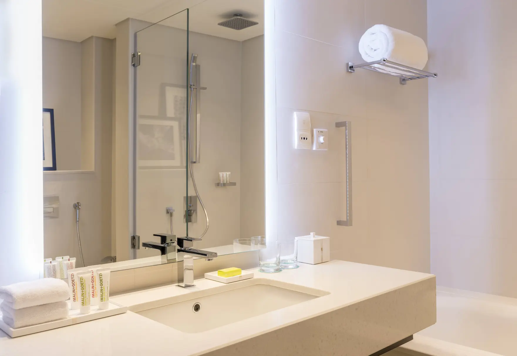 bathroom sink detail at le royal meridien beach resort and spa dubai featuring modern basin design, marble countertop and sleek chrome fittings