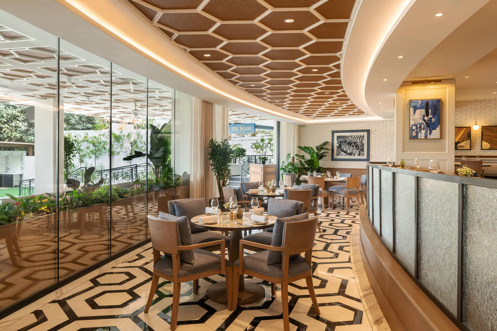 the beam bar interior at le royal meridien beach resort and spa dubai featuring contemporary décor, stylish seating and ambient lighting for a relaxed drinks experience