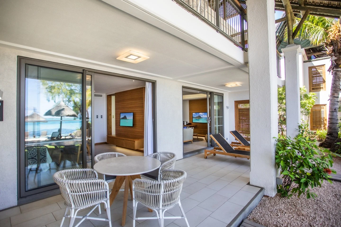 paradis ocean beachfront suite outside view