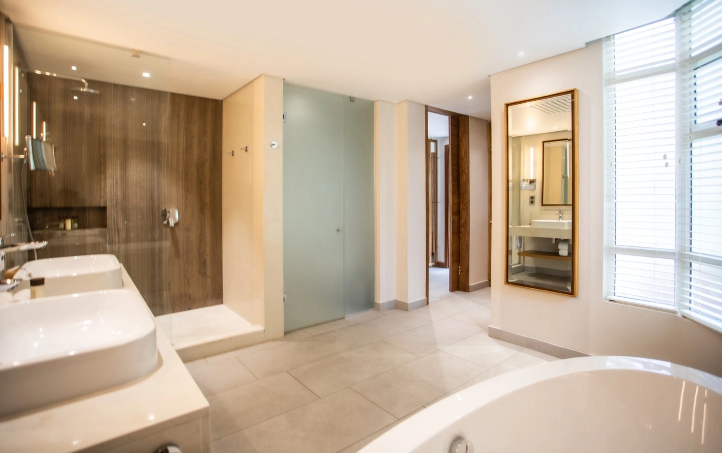 paradis two-bedroom family suite beachfront bathroom with shower