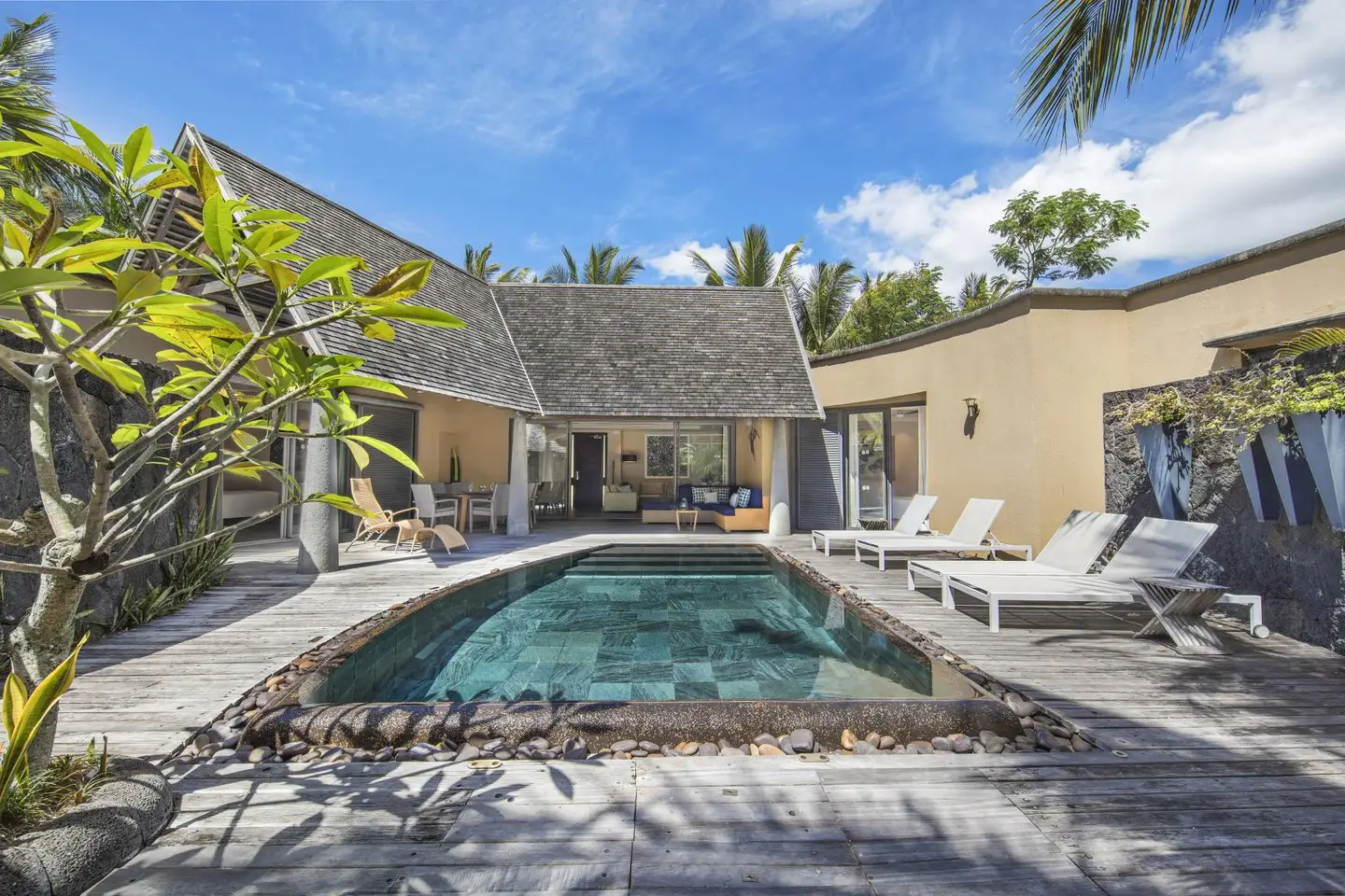trou aux biches villa three rooms pool garden