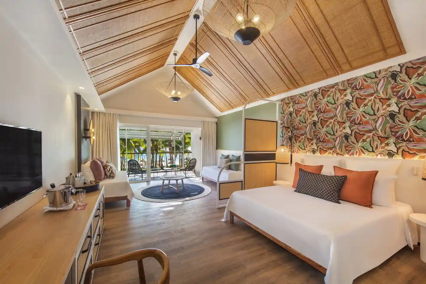victoria mauritius deluxe room with balcony hotel view luxury stay