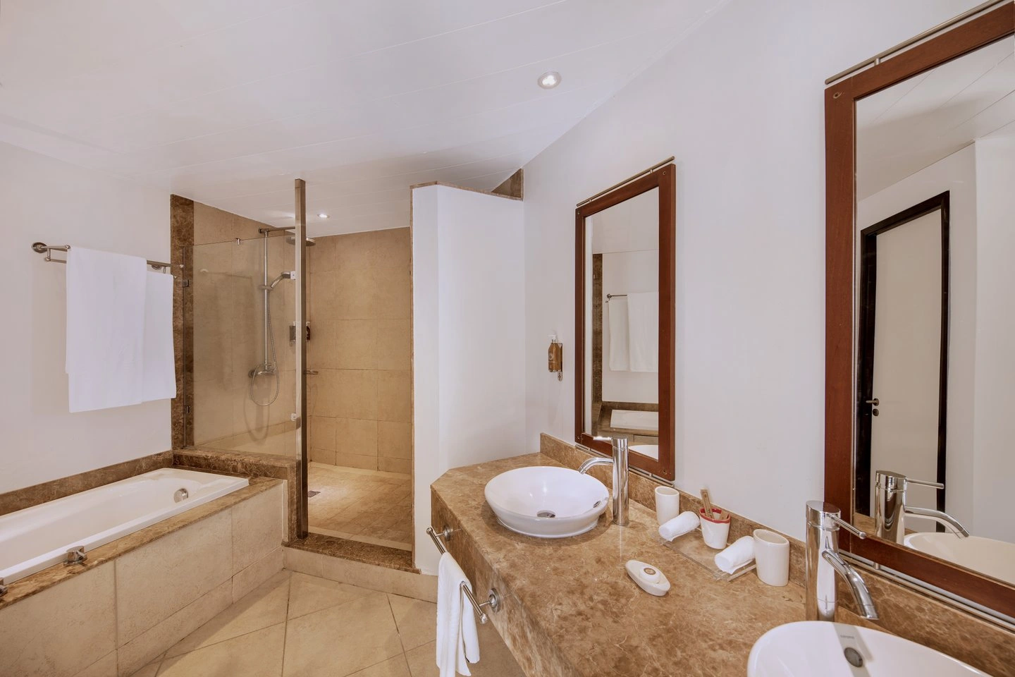victoria mauritius junior suite bathroom modern clean hotel interior