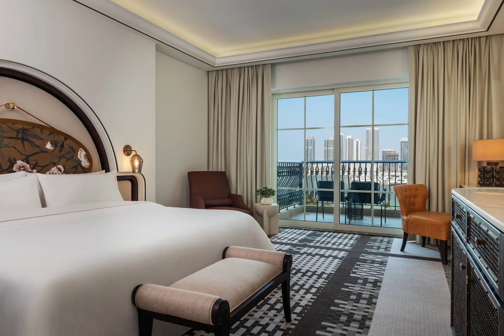 westin club suite sea view bedroom at the westin dubai mina seyahi with a king bed and panoramic arabian gulf views