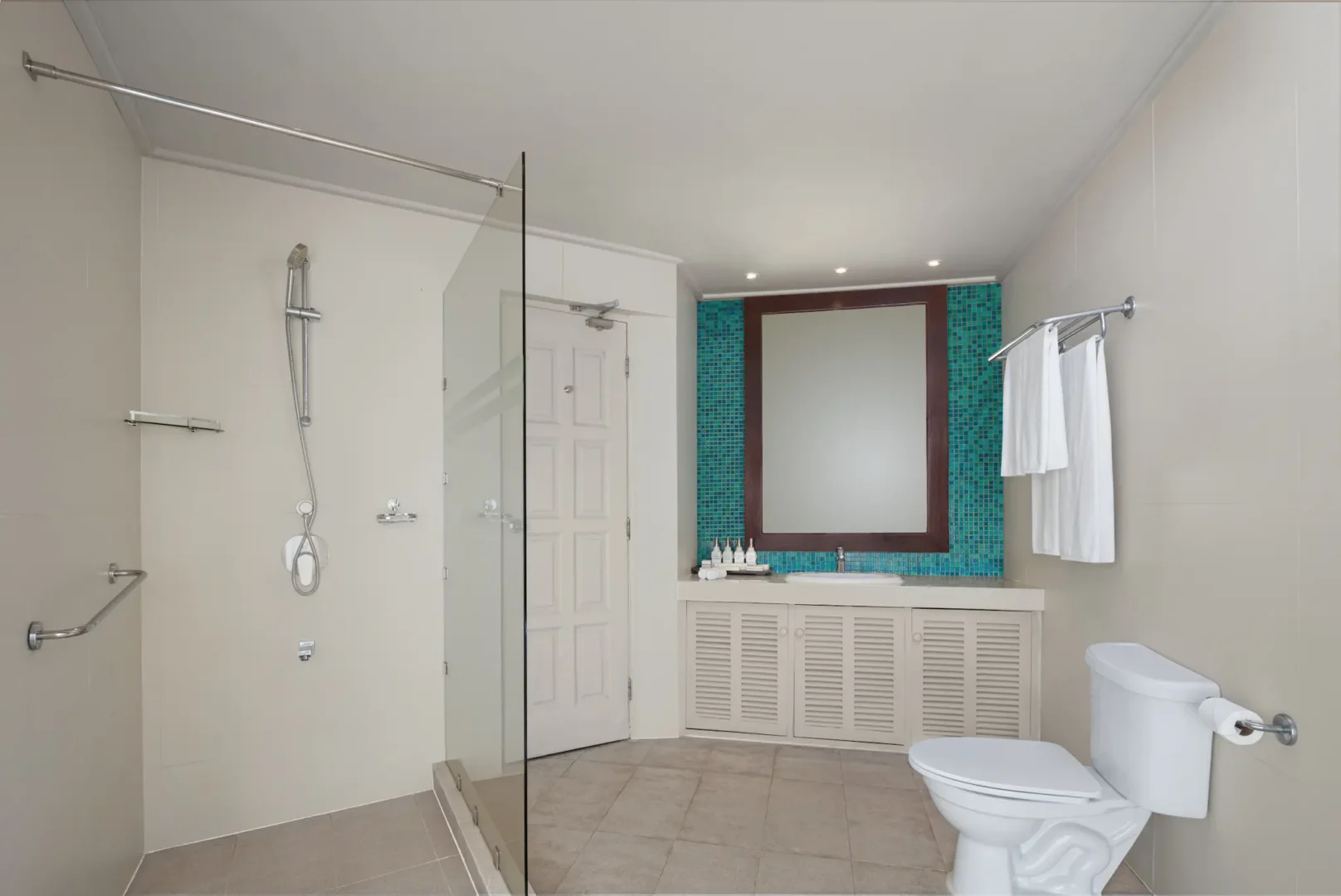 family beach villa bathroom suite at adaaran select hudhuranfushi maldives