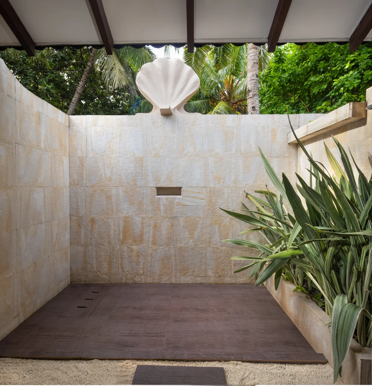 adaaran select meedhupparu raa atoll maldives family beach villa shower area