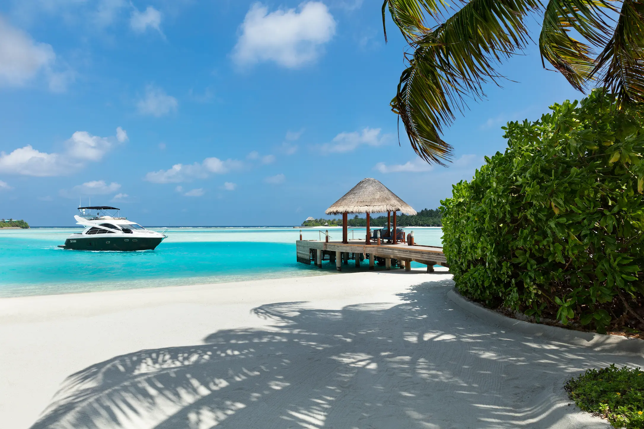 anantara dhigu maldives resort property amenity jetty arrival