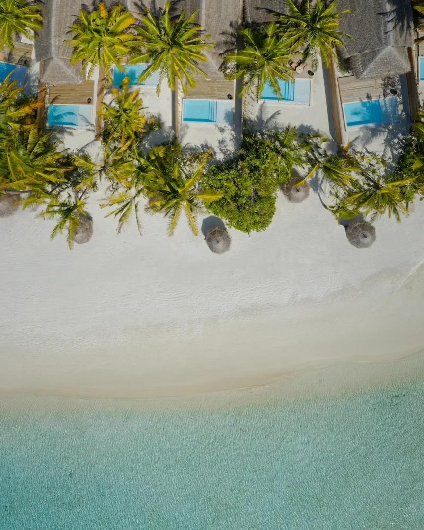 anantara dhigu sunset pool villa angle