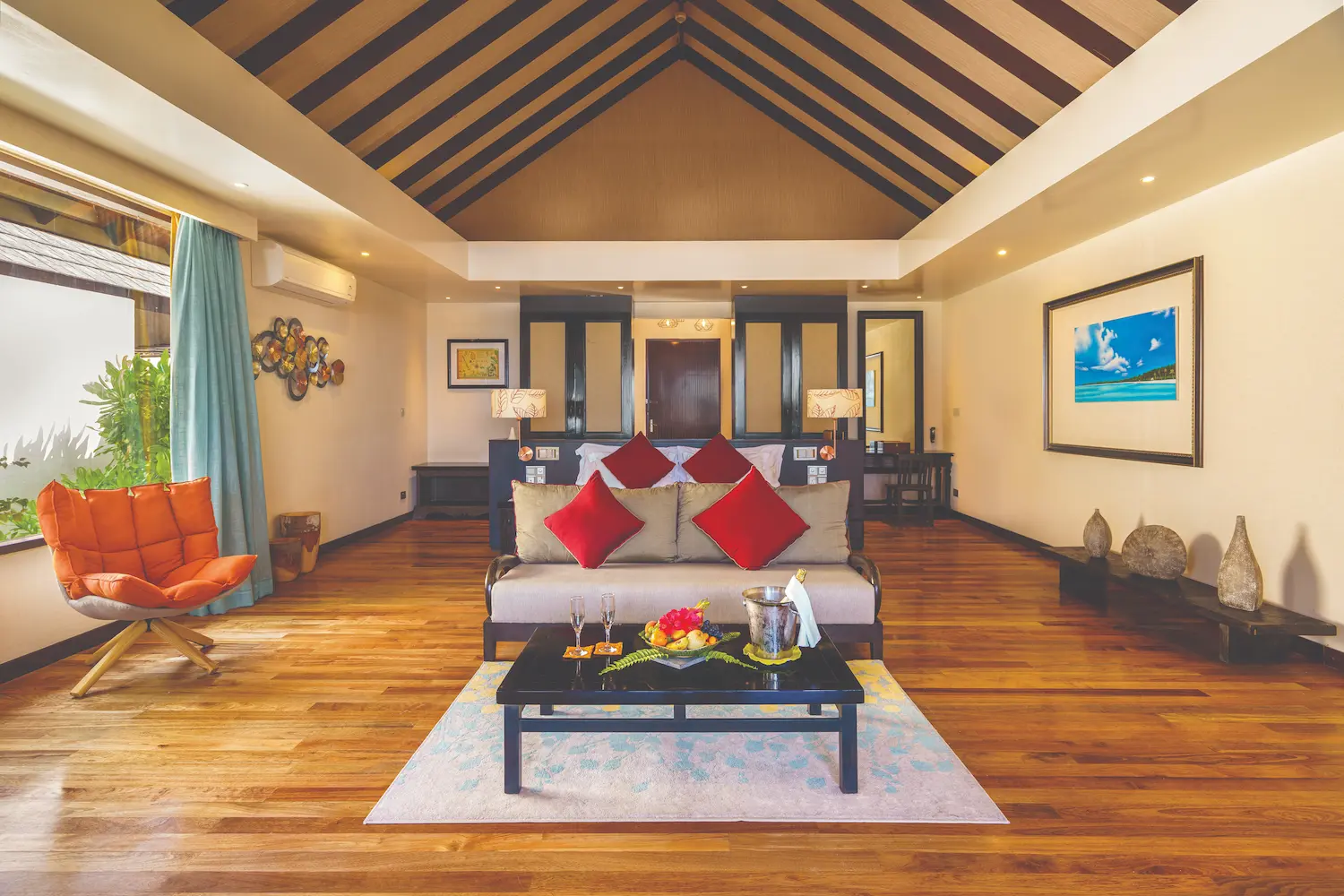 elegant kani grand villa bedroom with calm resort ambiance atmosphere kanifushi maldives