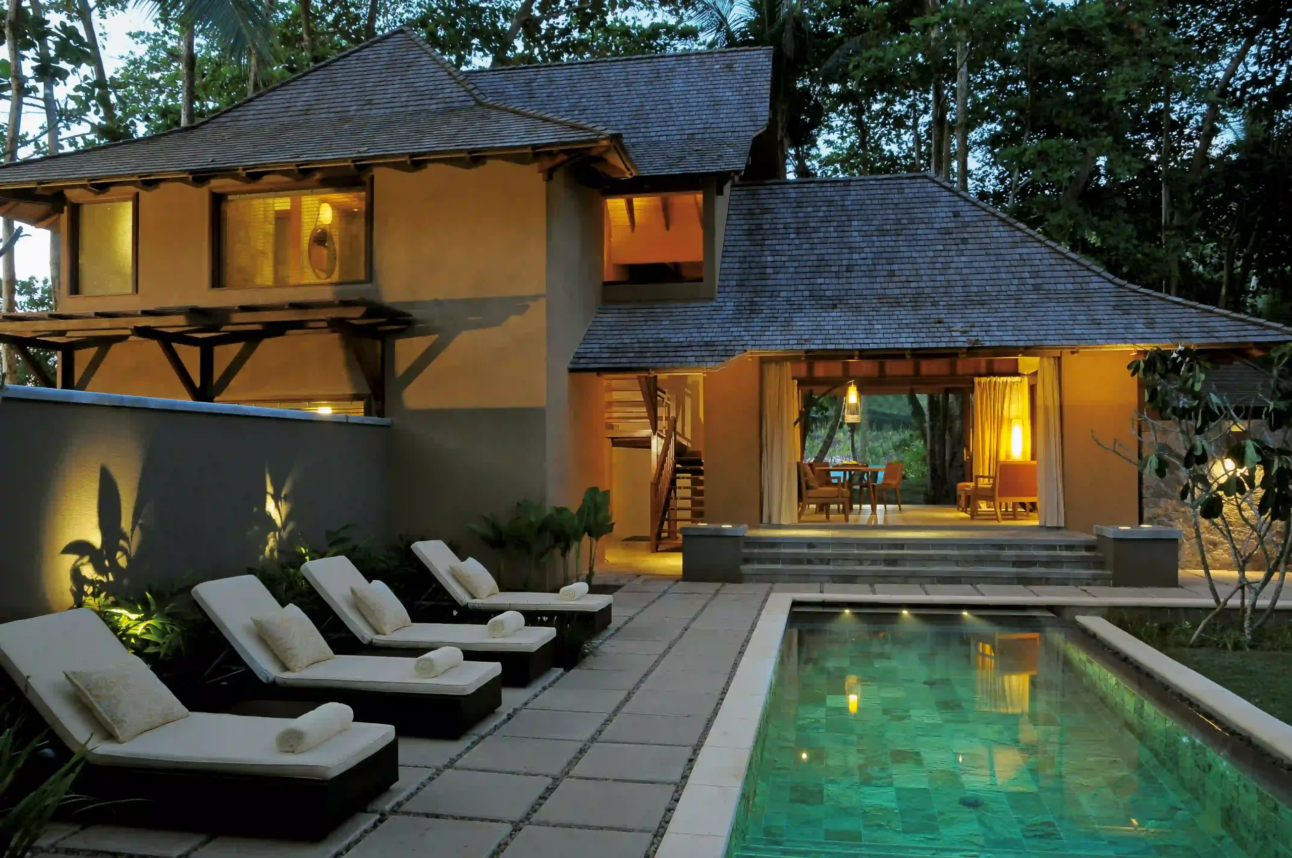 constance ephelia beach villa private pool with sun loungers