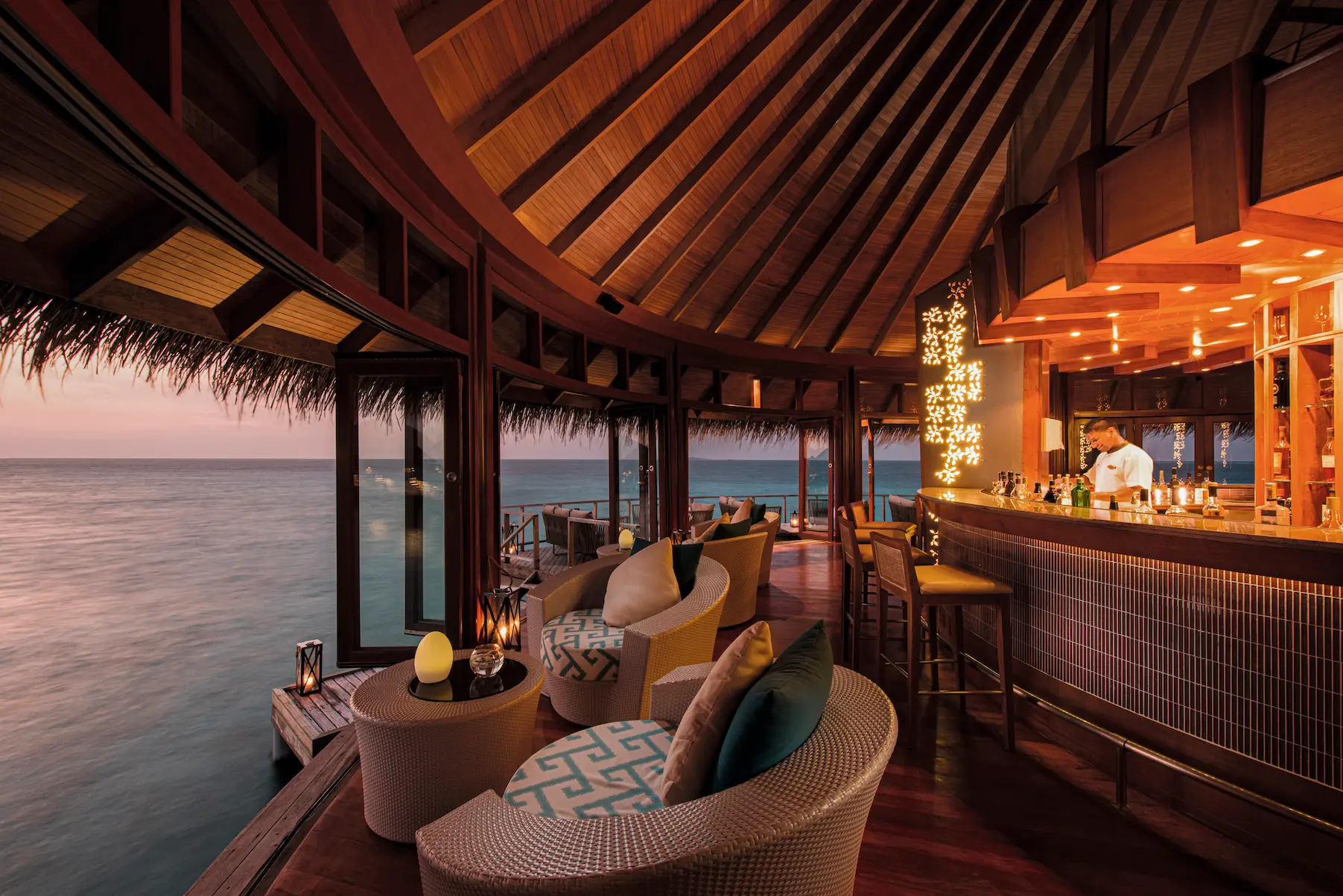constance halaveli maldives jing restaurant and bar featuring an elegant interior setting