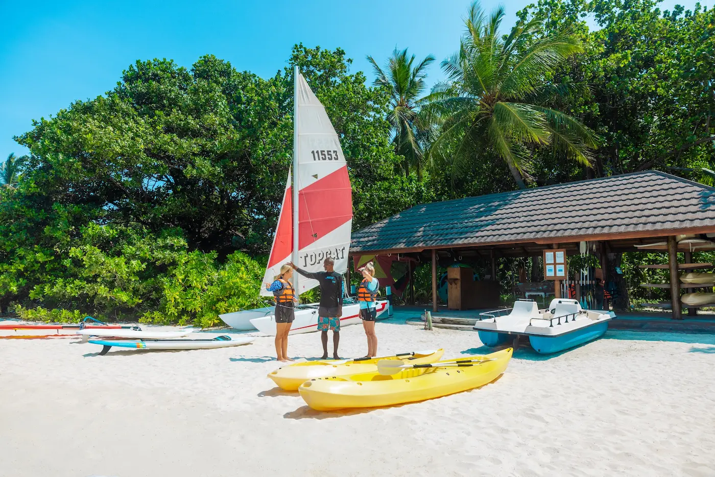 komandoo-maldives-watersports