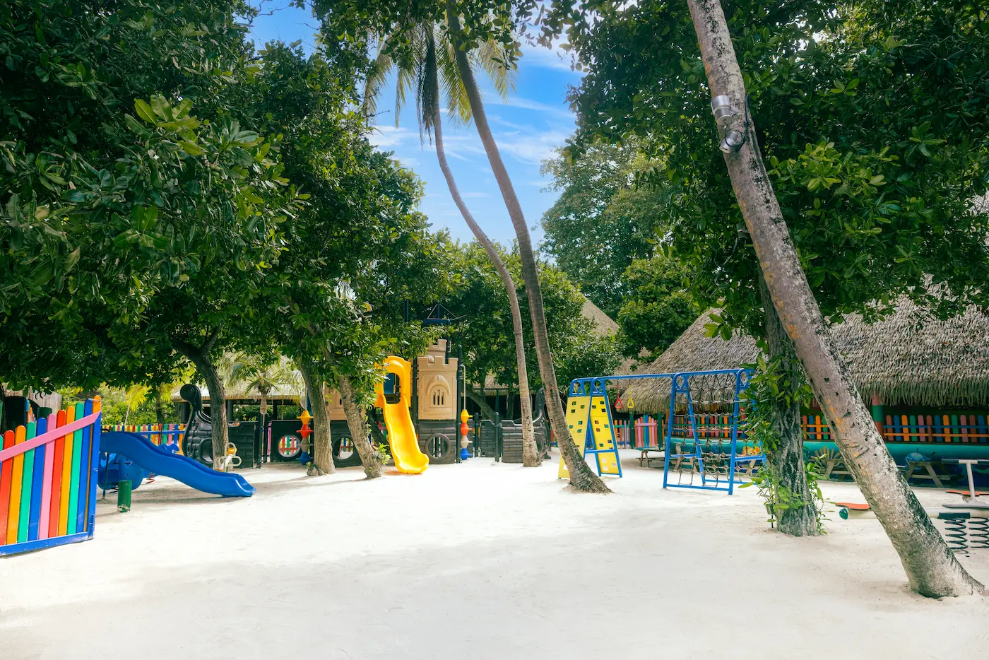 kuredu island resort & spa maldives kids club outdoor