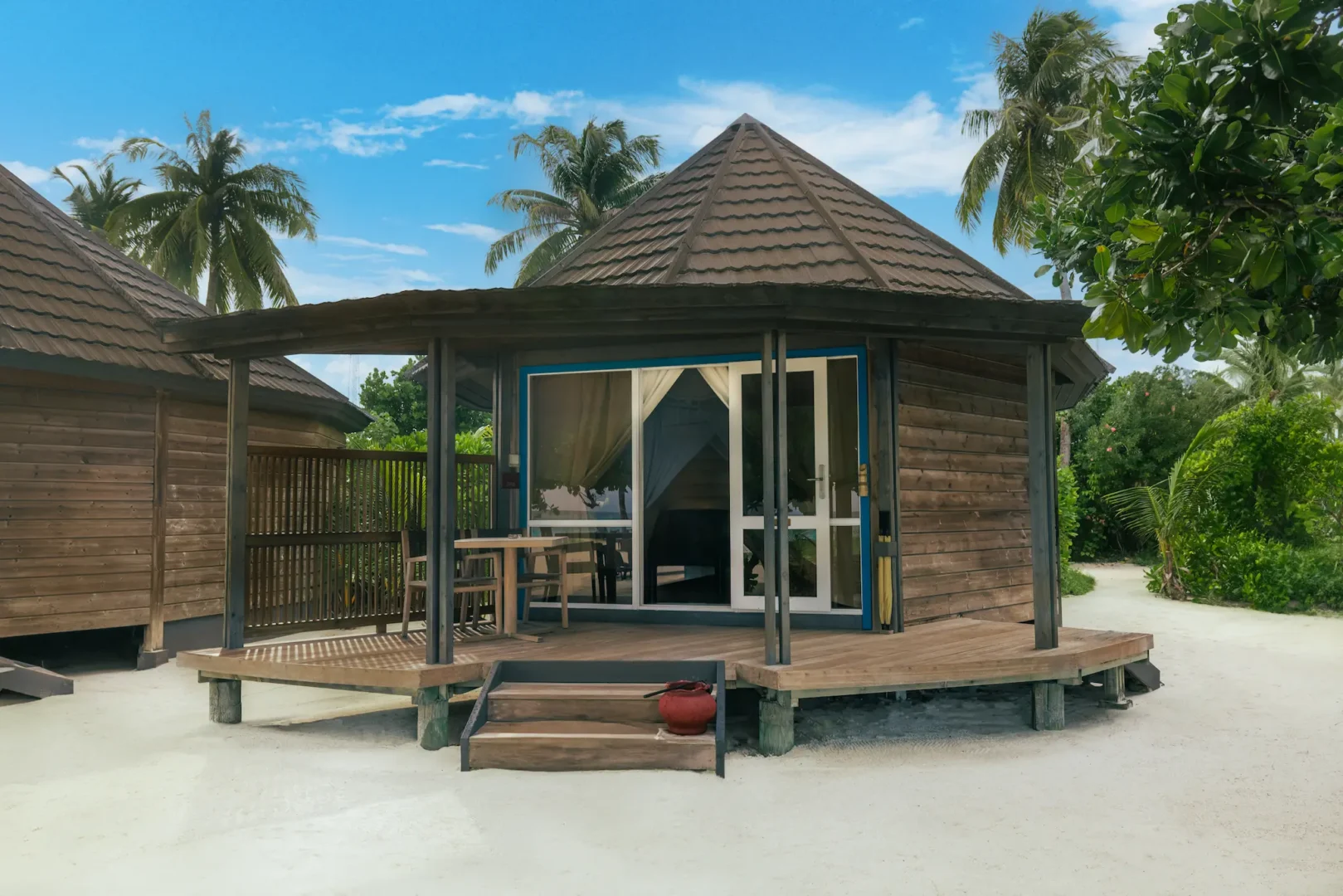 kuredu island resort & spa maldives sangu premium beach villa exterior