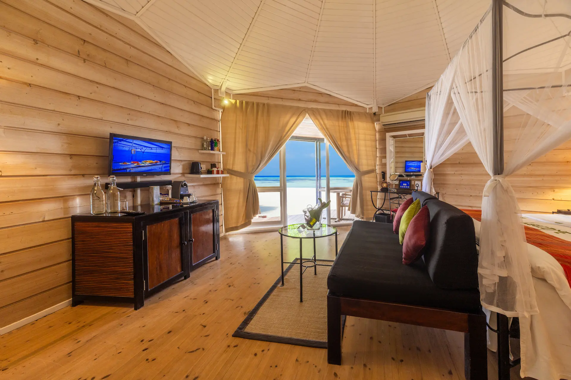 kuredu island resort & spa maldives sangu premium beach villa interior