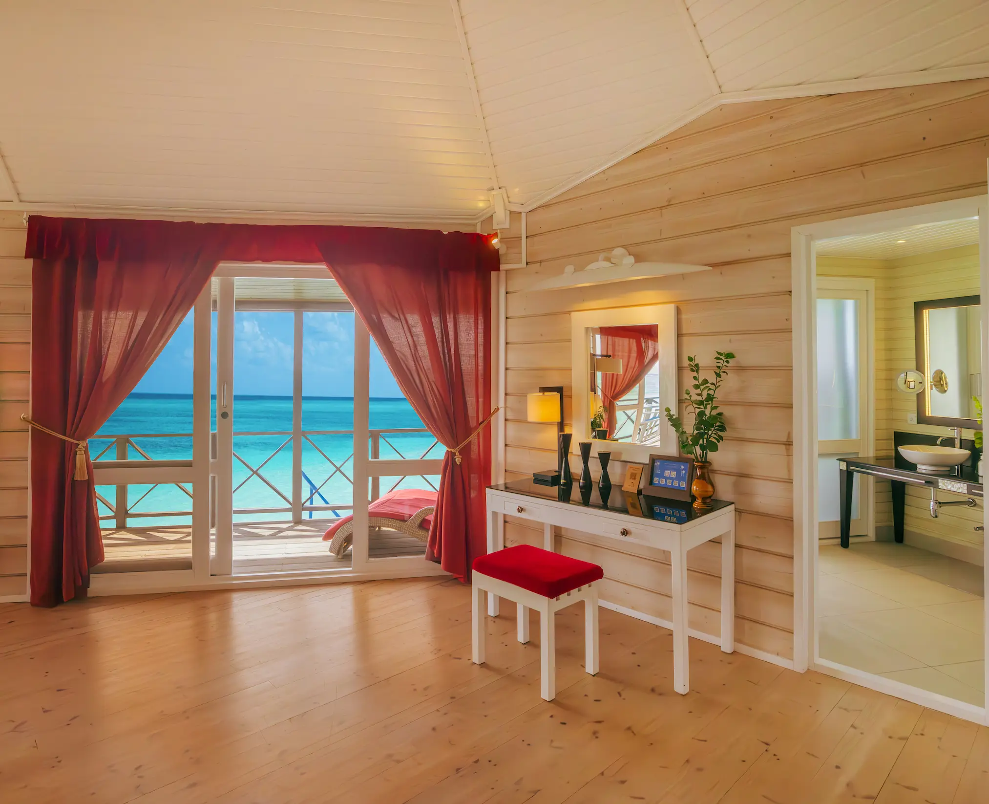 kuredu island resort & spa maldives sangu water villa honeymoon suite interior