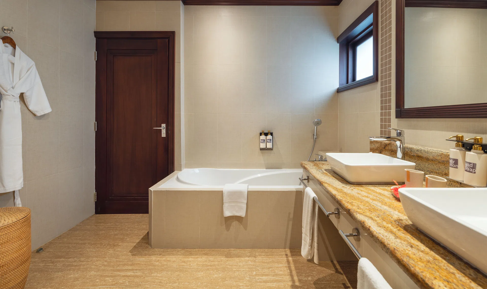 larchipel seychelles deluxe room bathroom with modern fixtures