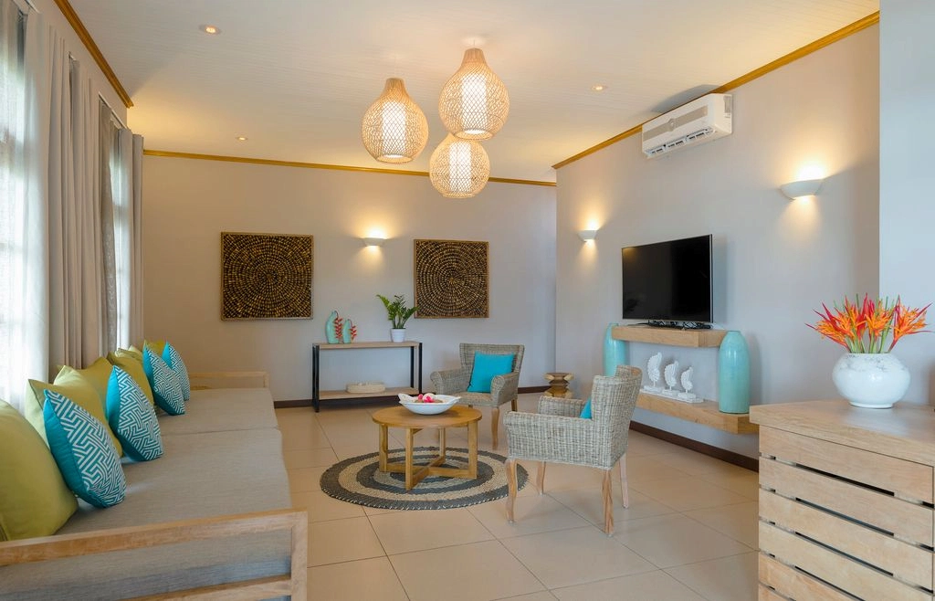 larchipel-seychelles-family-suite-tv