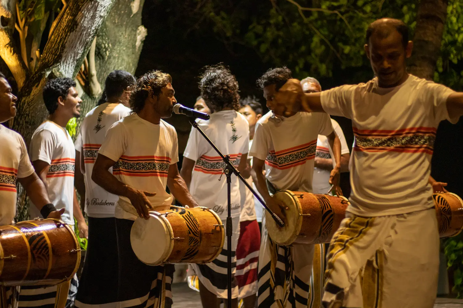 lily beach maldives entertainment boduberu night with traditional drumming and island ambience
