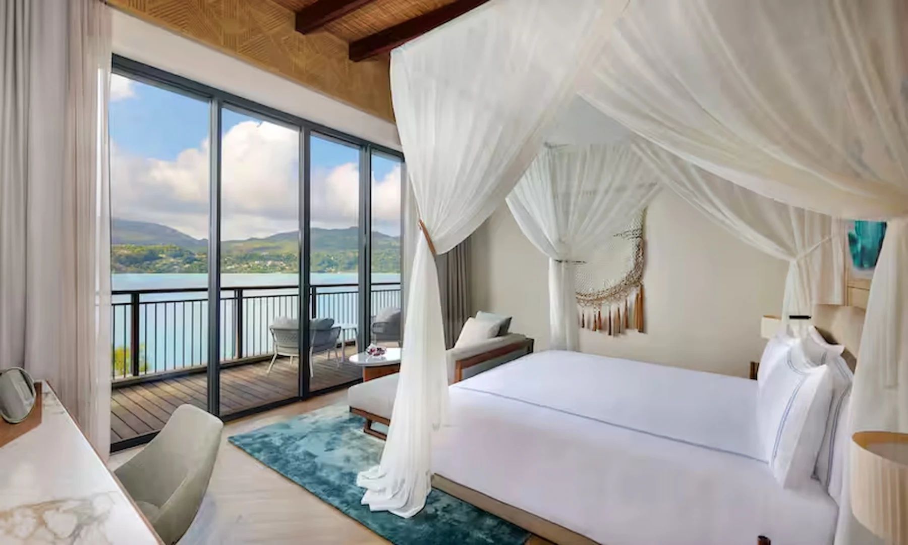 mango house seychelles two-bedroom cliff house panorama suite twin bed with ocean view