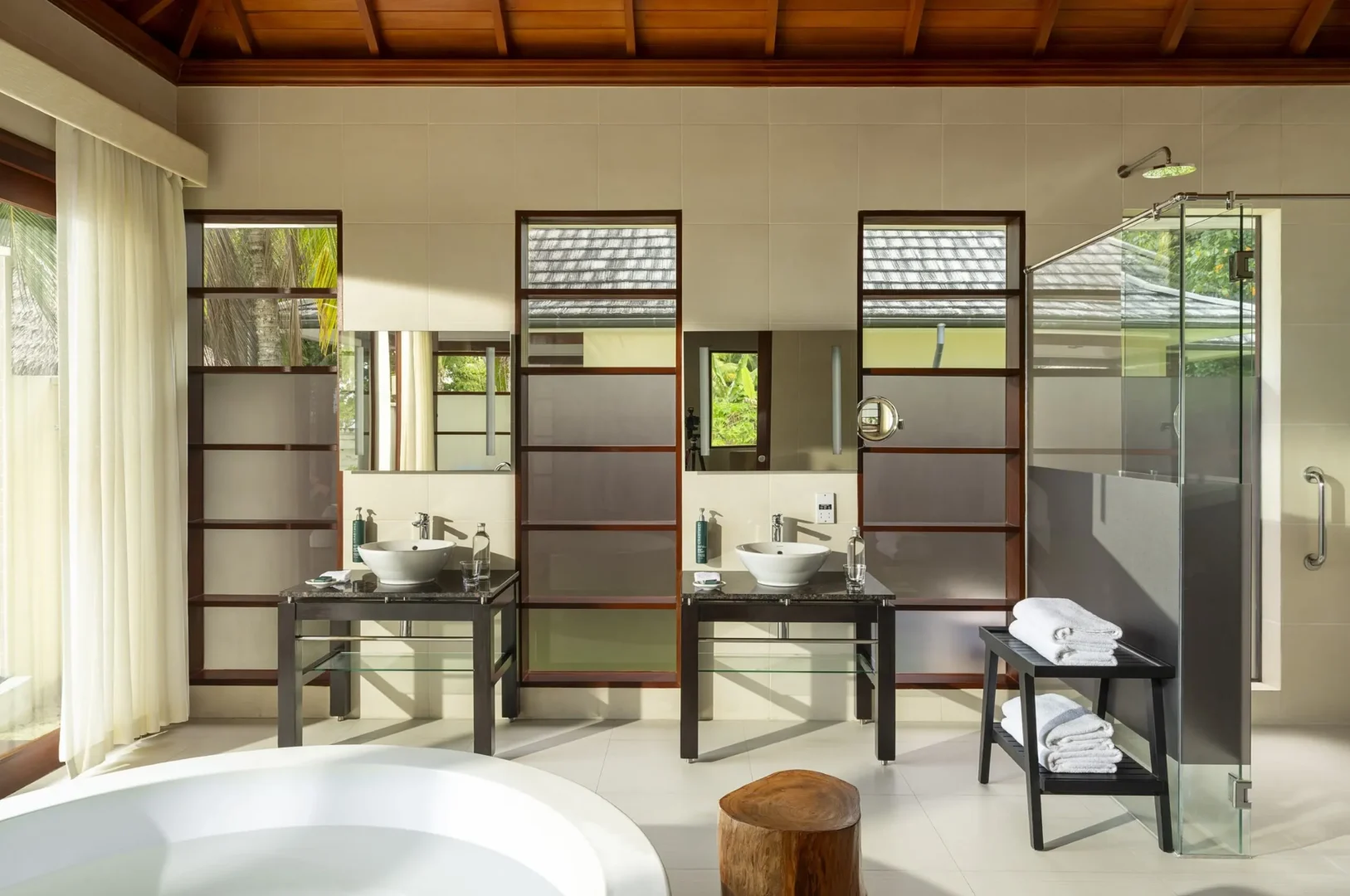 niva labriz seychelles beach sanctuary pool villa bathroom with freestanding tub and ocean view