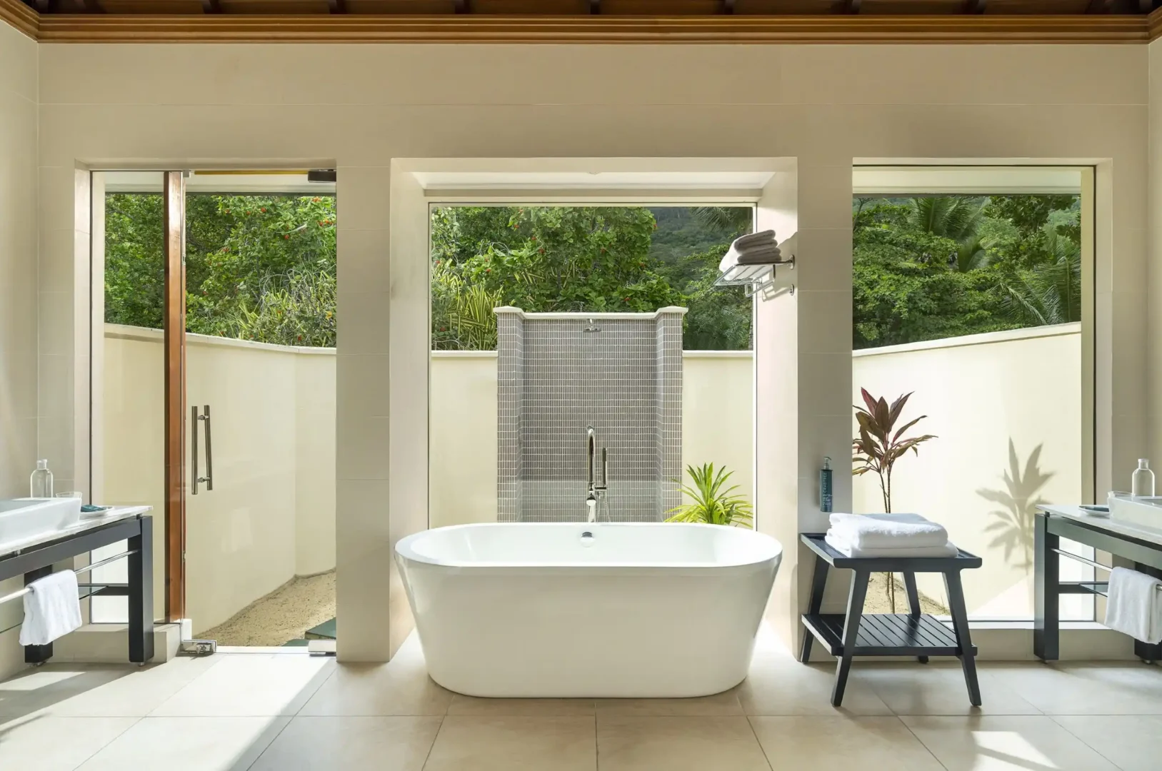 niva labriz seychelles beach villa bath with freestanding tub