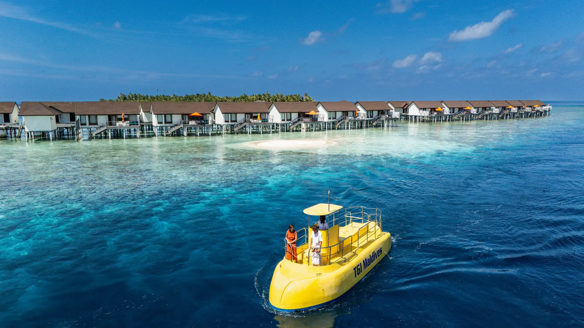oblu select sangeli experience semi submarine lifestyle sangeli maldives