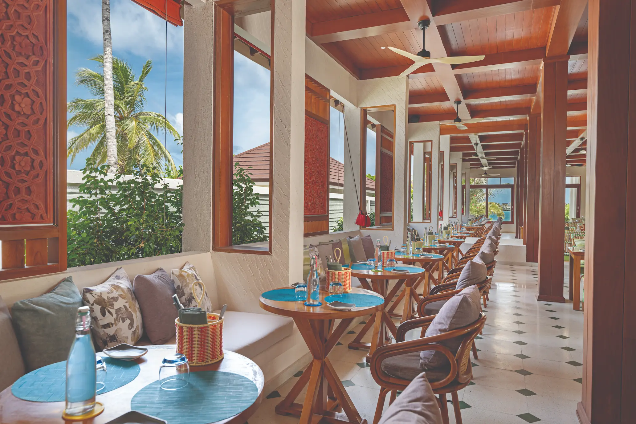 oblu xperience ailafushi element x seating outlets and dining ailafushi maldives