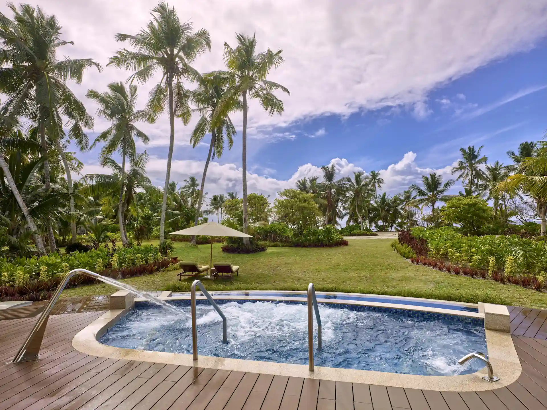 waldorf astoria seychelles platte island spa with treatment rooms and relaxation area