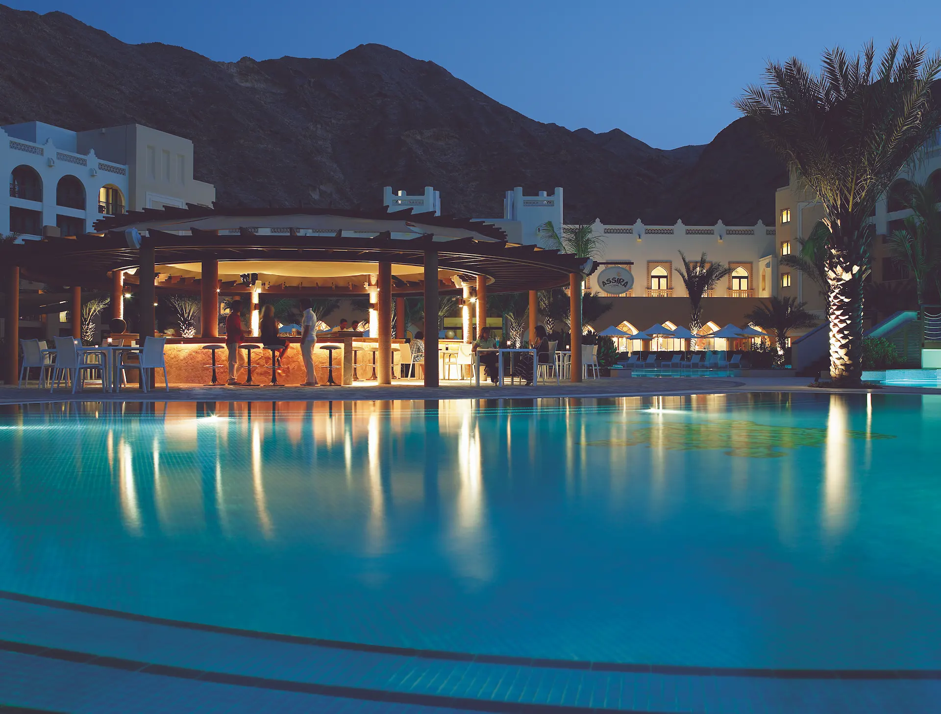 assira pool bar hilton muscat al waha oman
