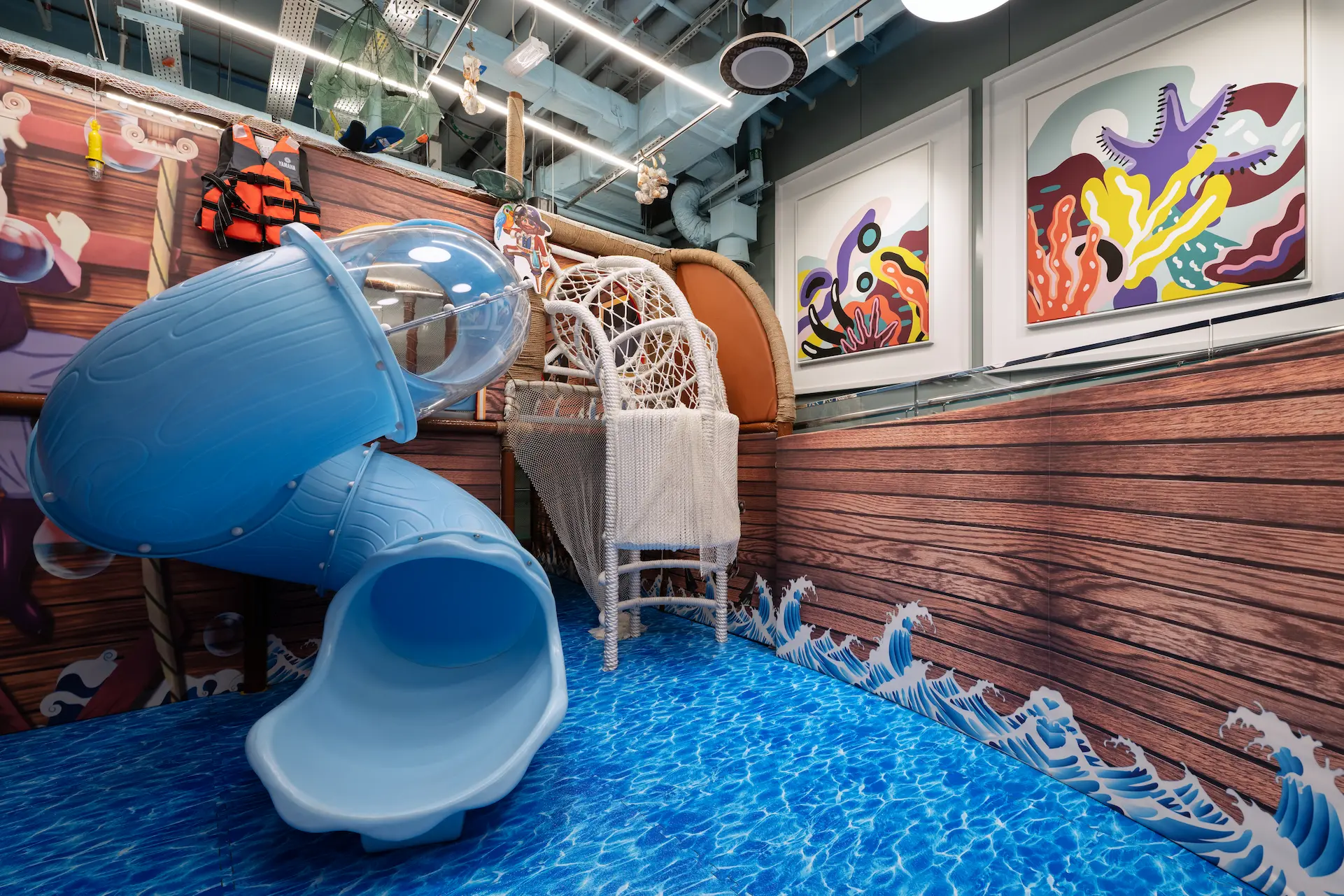 explorers club playroom at atlantis the royal dubai