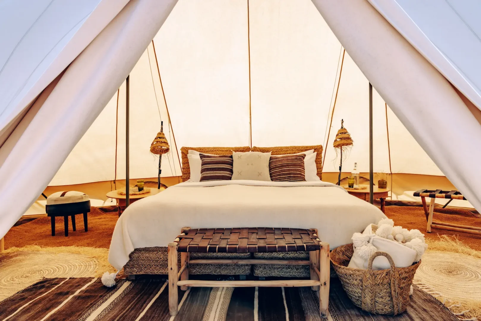 bed magic camp oman