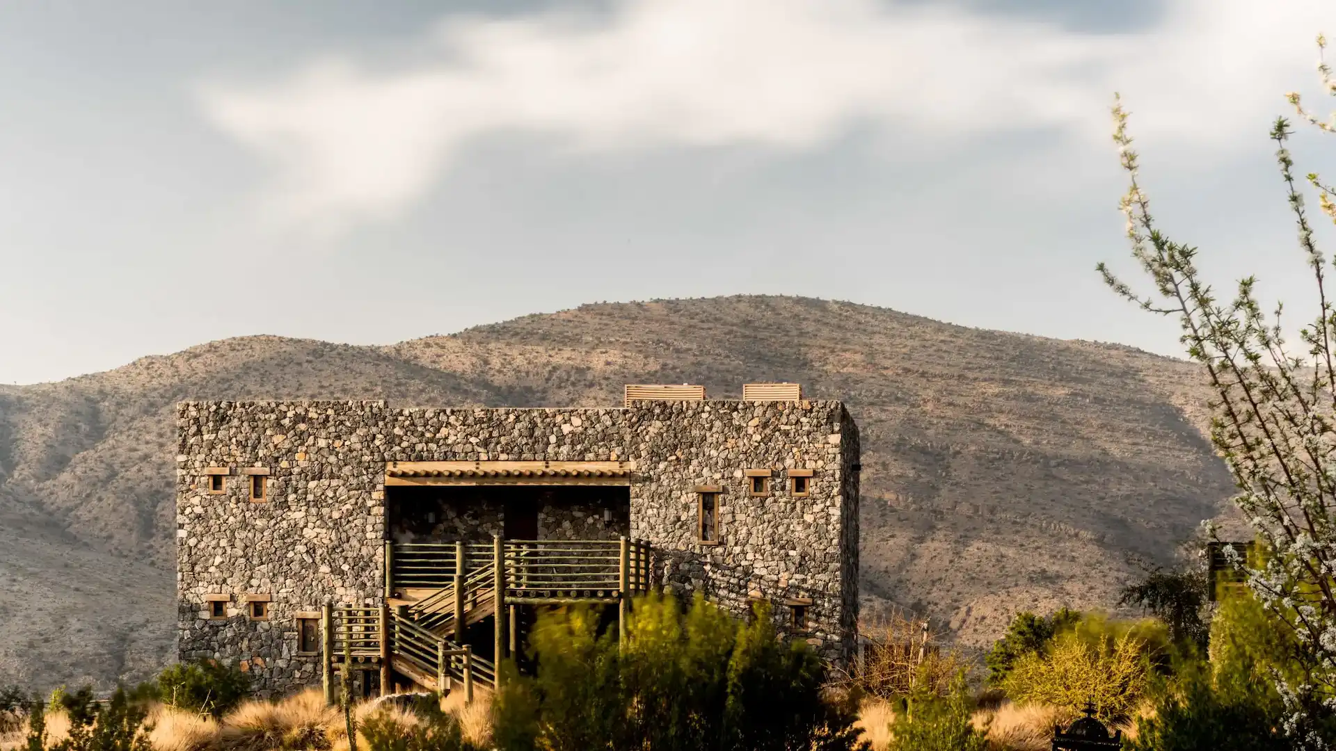 building with horizon view at alila jabal akhdar oman