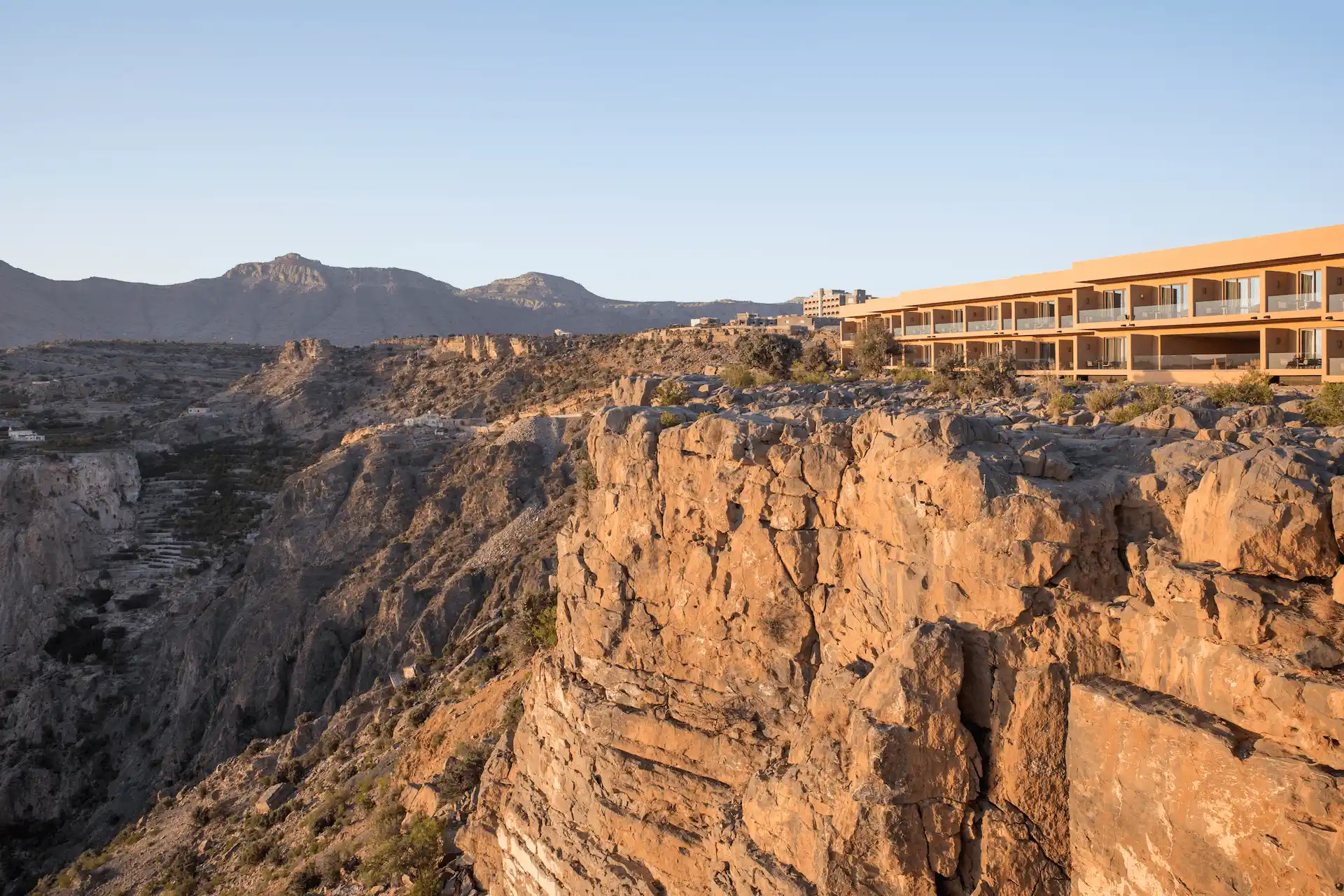 cliff view anantara al jabal al akhdar oman