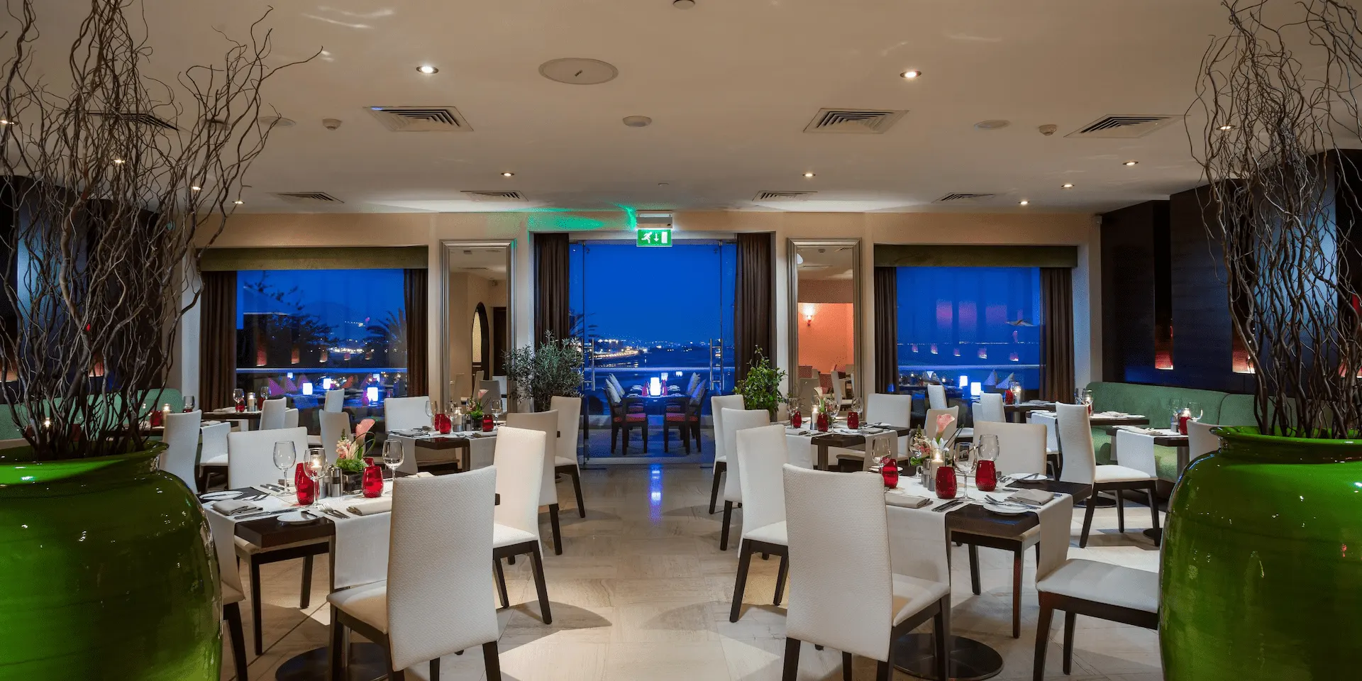 come prima crowne plaza muscat oman