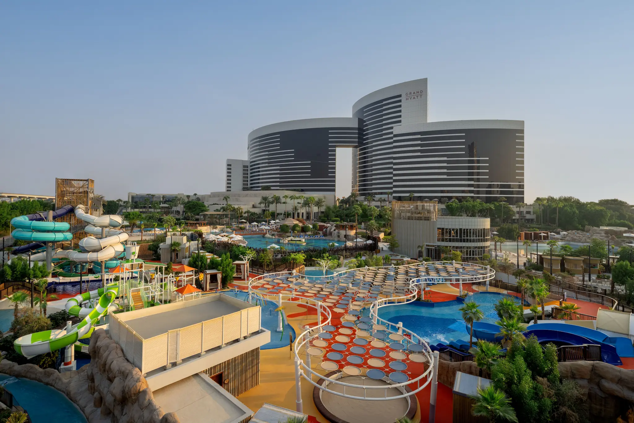 grand hyatt dubai resort waterpark hero highlight image