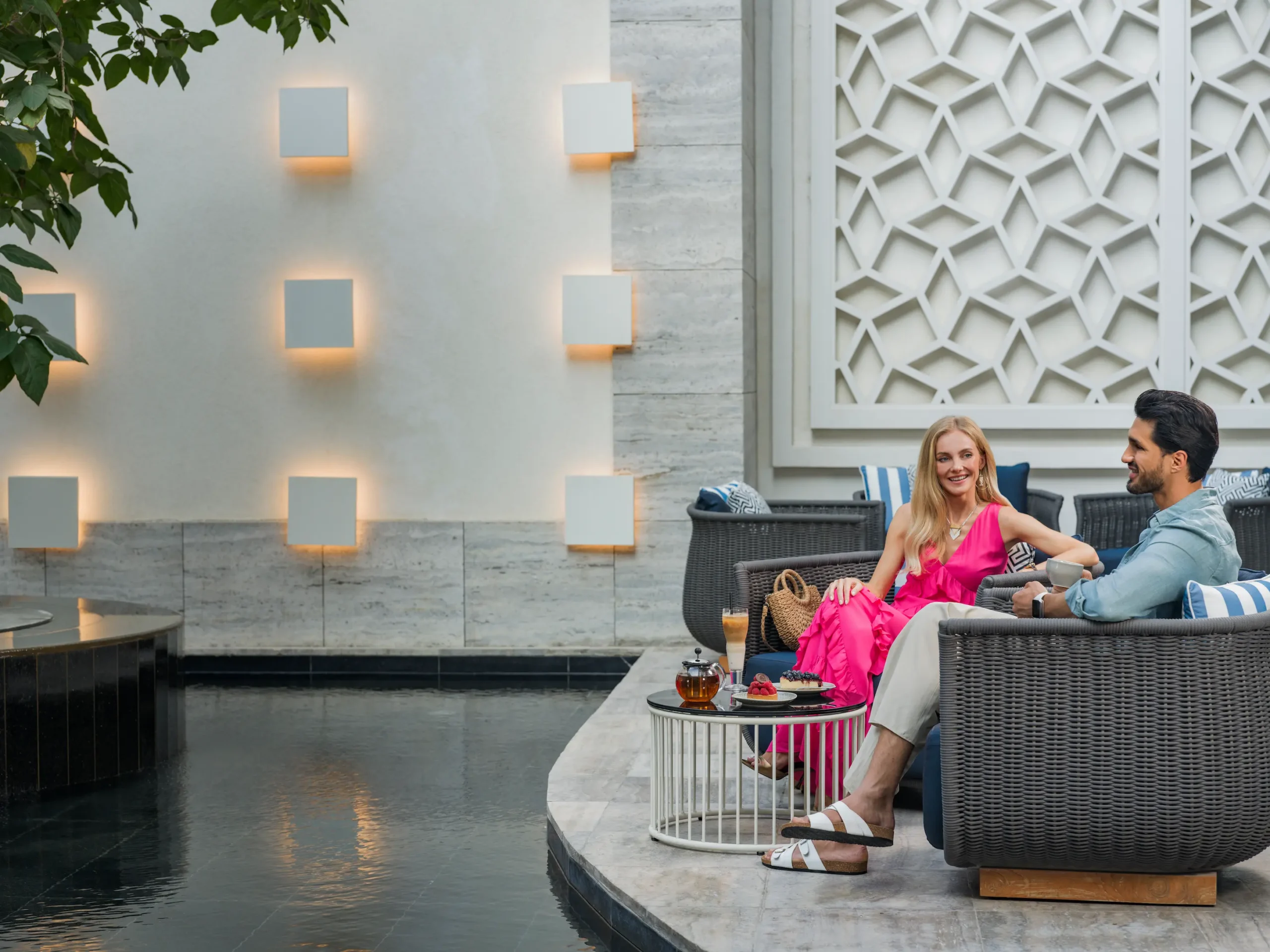 hilton abu dhabi yas island cafe del mar lounge