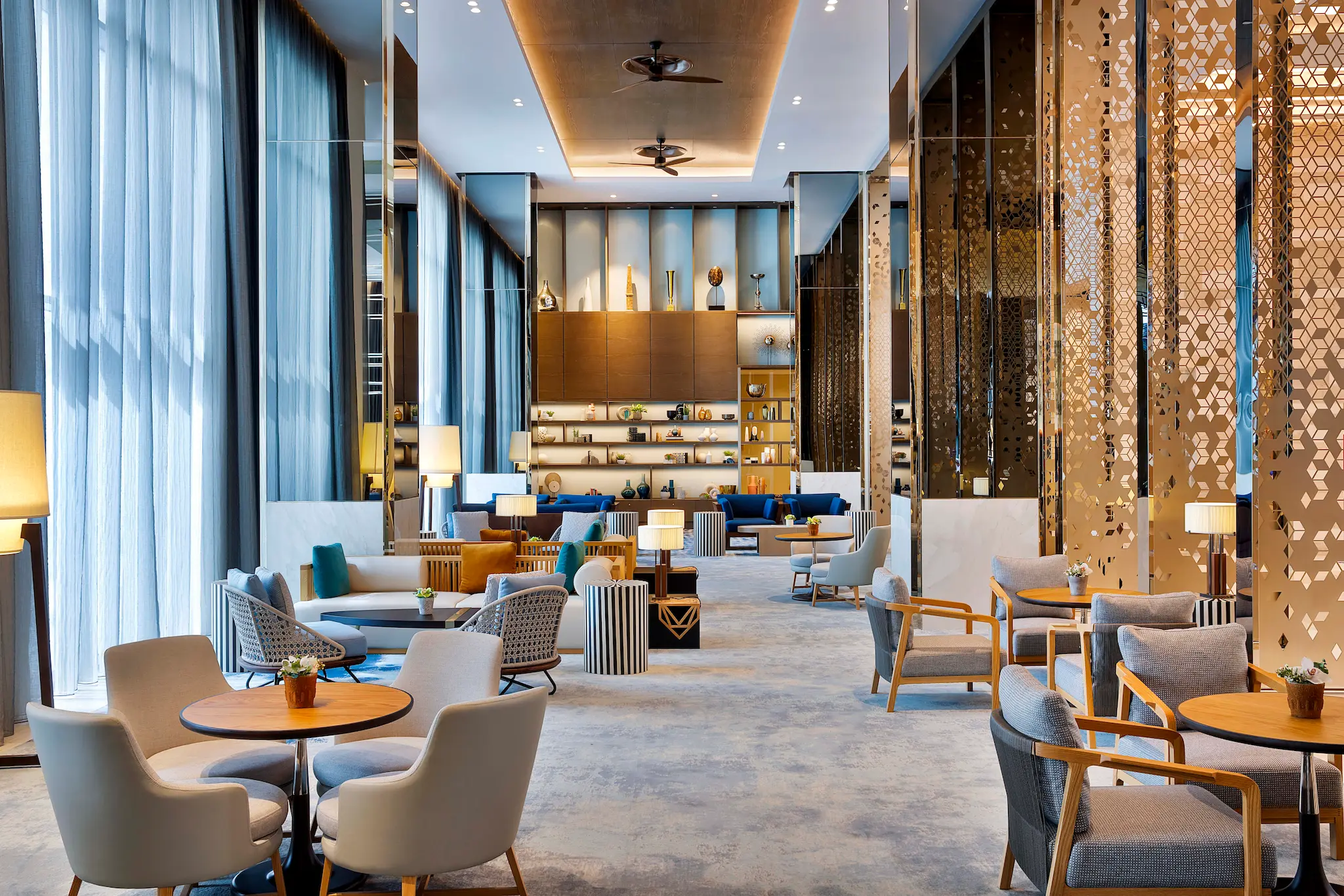 hilton abu dhabi yas island lobby lounge
