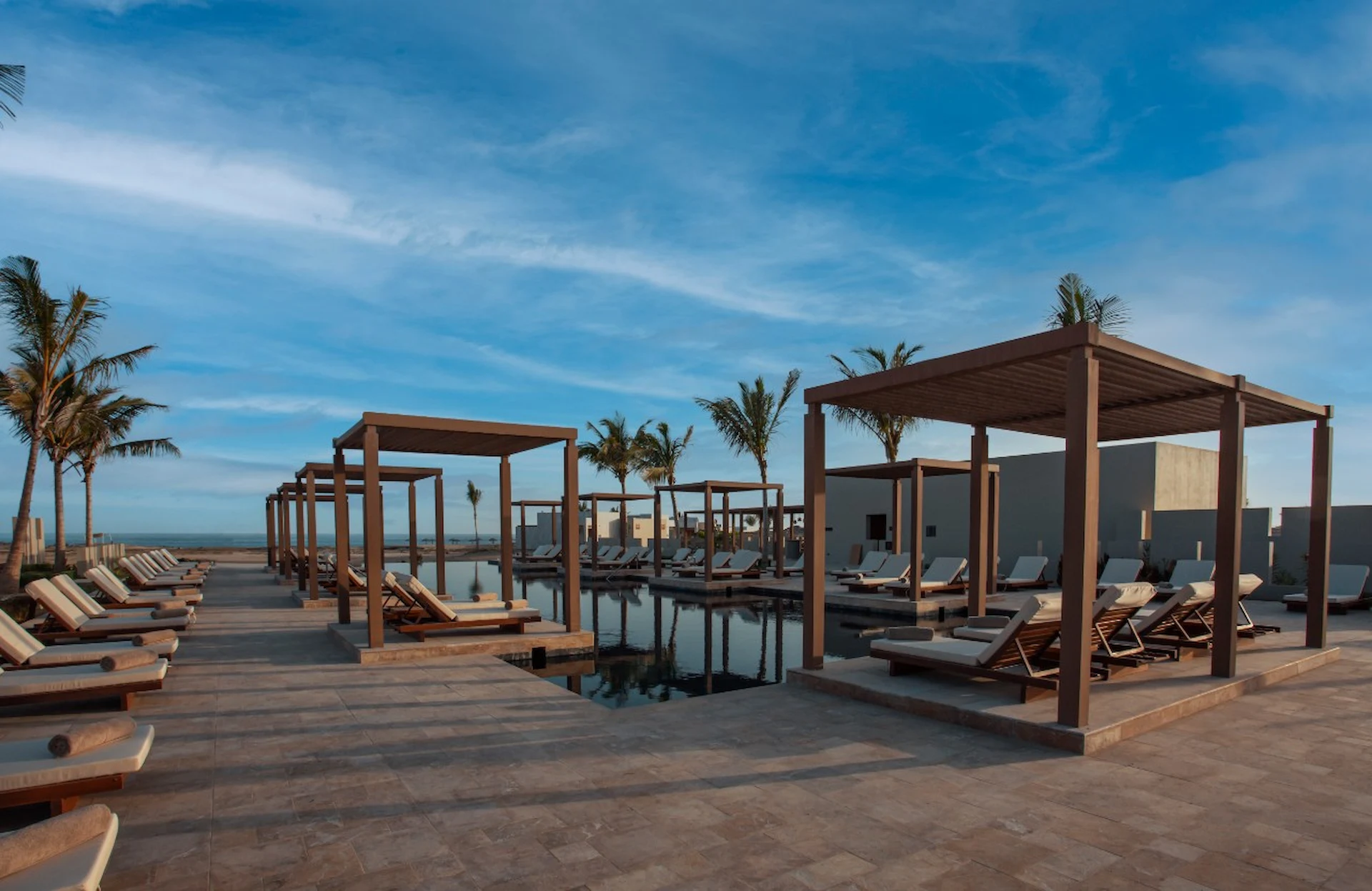 oasis pool alila hinu bay oman