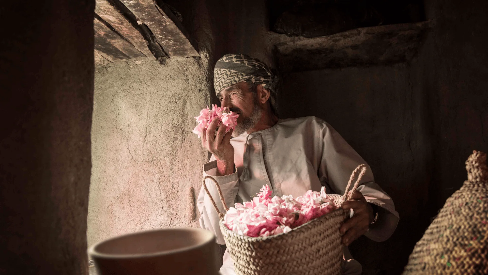 rose water tour anantara al jabal al akhdar oman